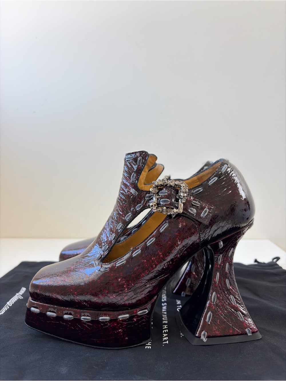 John Fluevog MEGA MUNSTER CLIQUE PLATFORM T-STRAP HEEL size 9
